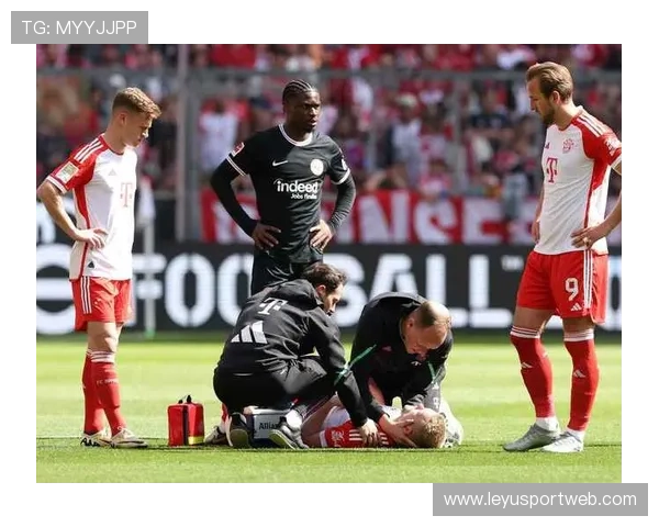 拜仁边后卫连遭伤病困扰球队防线告急阵容深度面临严峻考验